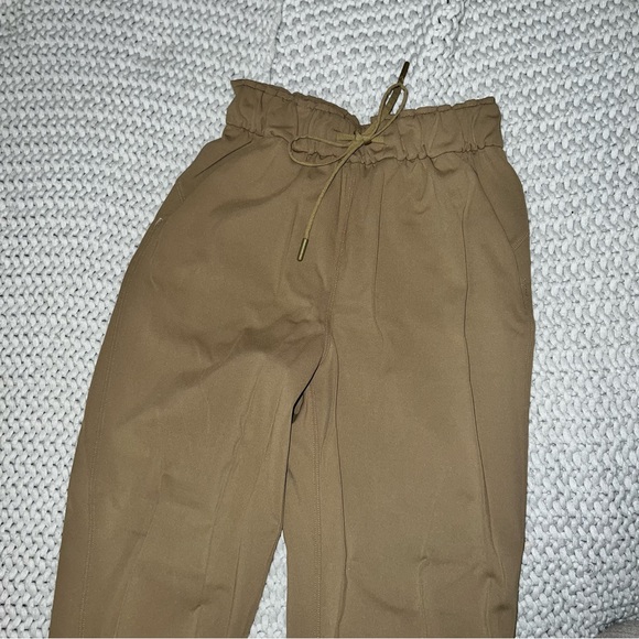 Lululemon Joggers - Picture 3 of 5